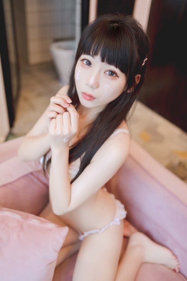 usejan蓝蓝 – NO.11 奶味软糖 [40P-75MB]-1