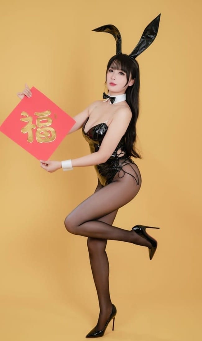 轩萧学姐 – NO.042 新春福兔 黑兔女郎 [20P-45M]-1